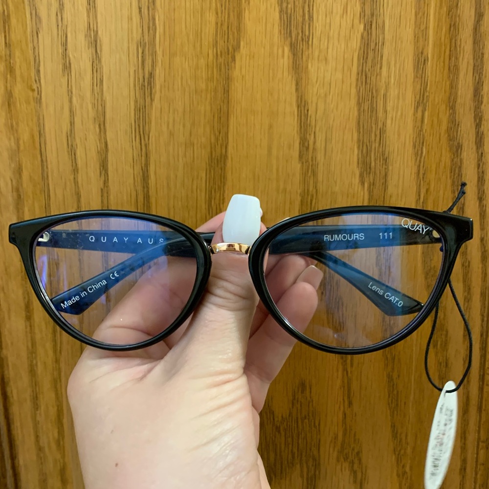 QUAY BLUE LIGHT GLASSES